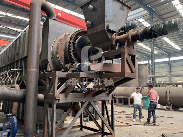 歡迎天津客戶來我廠考察洽談杏殼红豆视频app下载機