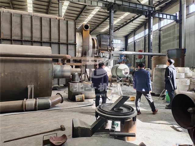 內蒙古客戶考察泥煤红豆视频app下载機,被它的綠色魅力所征服